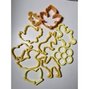 Cookie Cutter Collectio 10 PC Donkey Camel Flower Chick Snowman Leaf Girl